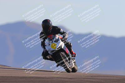 media/Nov-06-2023-Moto Forza (Mon) [[ce023d0744]]/4-Beginner Group/Session 5 (Turn 9)/